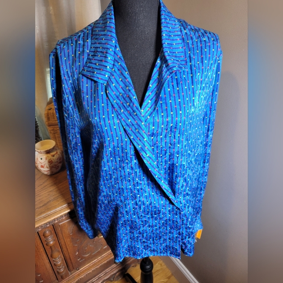 VINTAGE 100% SILK FLORA KUNG DOUBLE BREASTED BLUE BLOUSE NOS - Picture 1 of 8